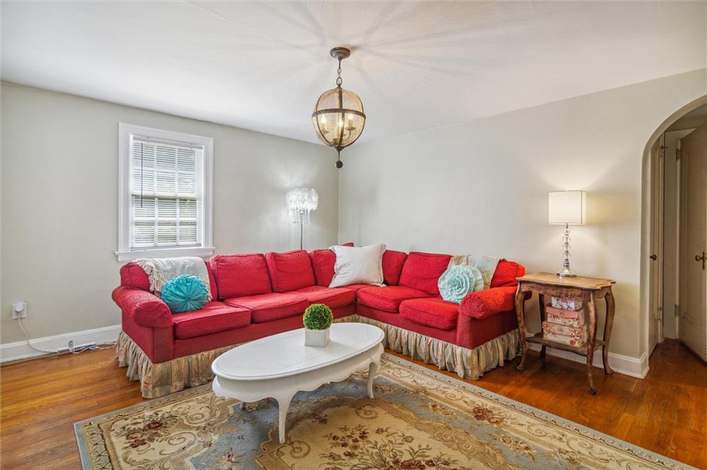 346 Midway Road Pittsburgh, PA 15216 - Photo 28 of 47 a living room with furniture a rug and a window