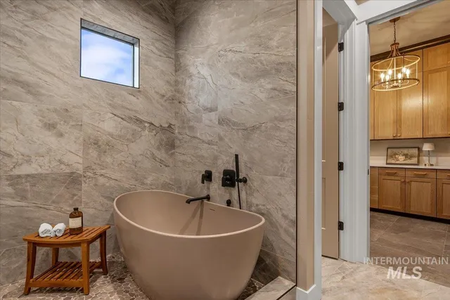 $2,499,900 | 7017 North Cairnhill Way, Eagle, ID 83616