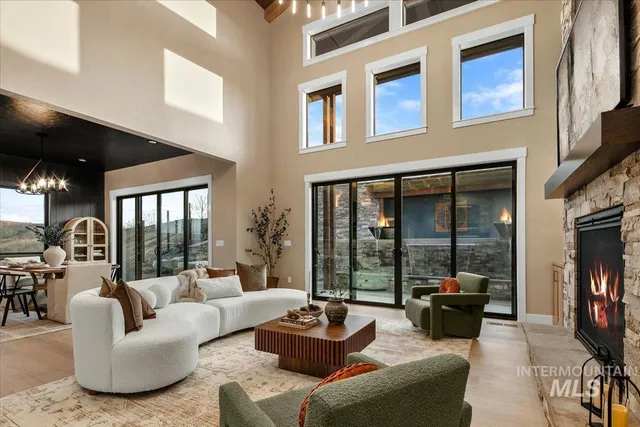 $2,499,900 | 7017 North Cairnhill Way, Eagle, ID 83616