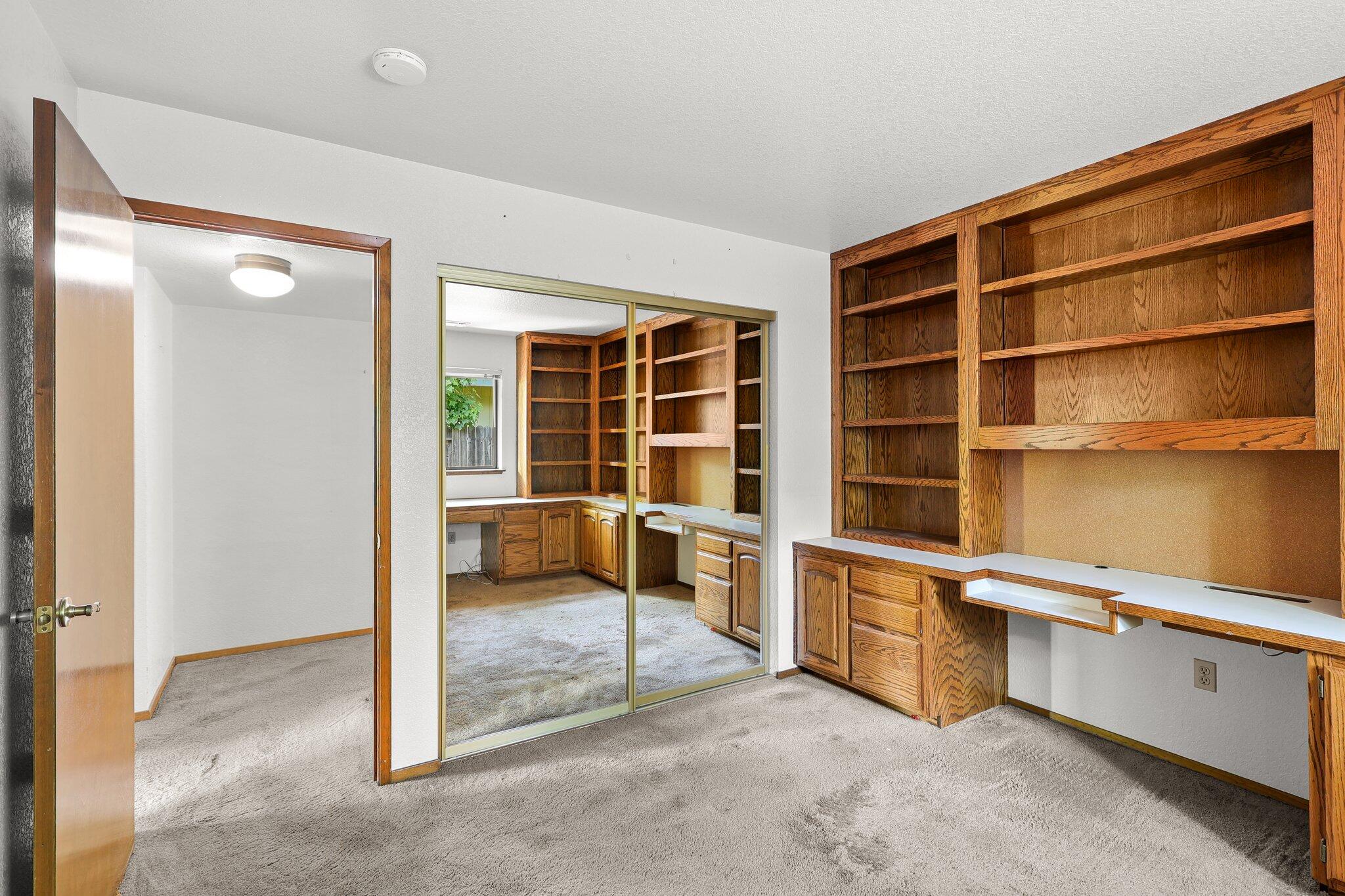 6136 Riverside Drive Redding, CA 96001 - Photo 22 of 40 24-web-or-mls-LZ0A8865 (1)