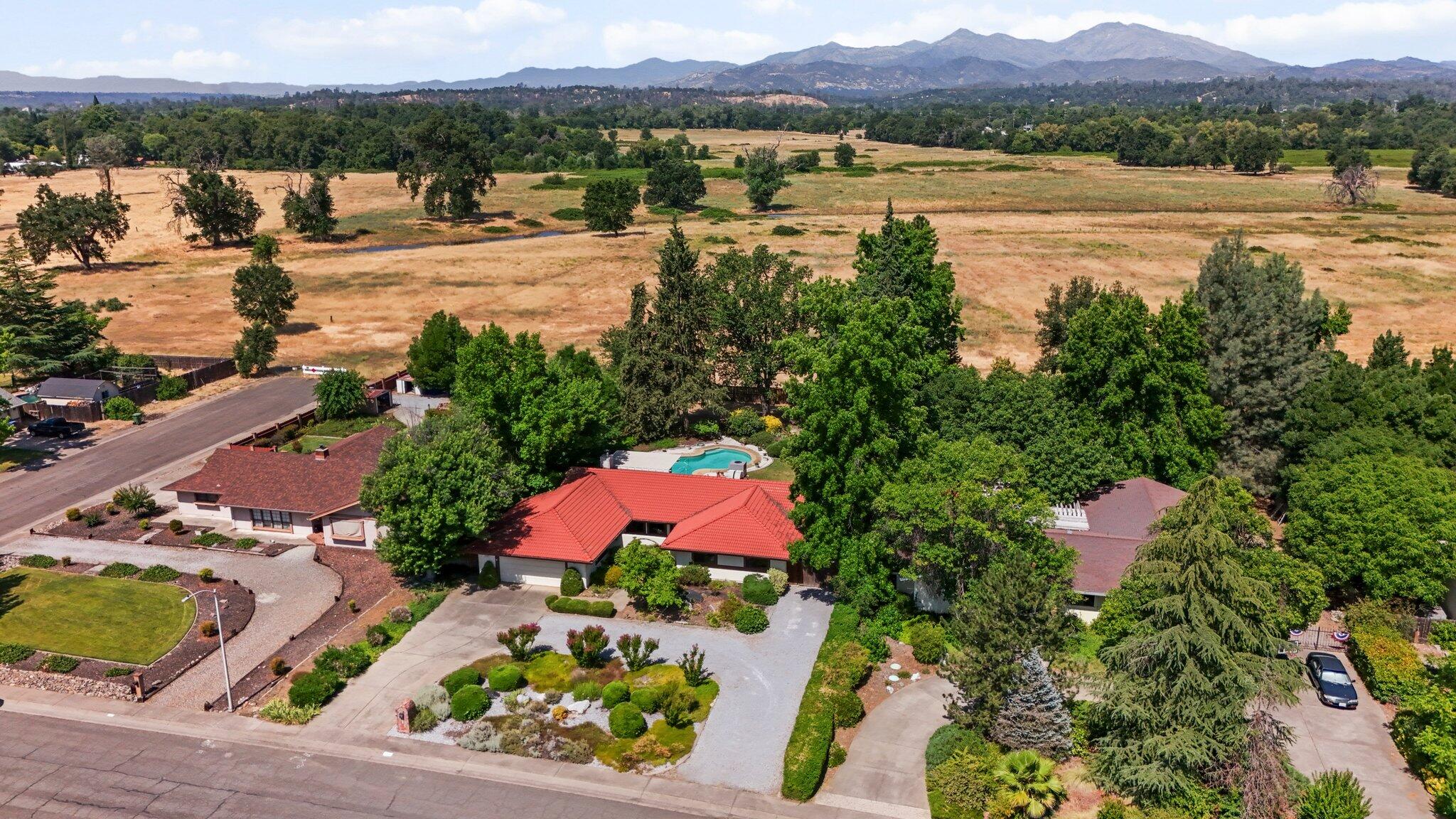 6136 Riverside Drive Redding, CA 96001 - Photo 37 of 40 9-web-or-mls-DJI_20250612110152_0043_D_1