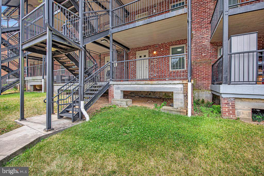 1712 W Street Southeast, Unit 17 Washington, DC 20020 - Photo 34 of 37
