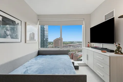 $1,199,000 | 77 Hudson Street, Unit 1811, Jersey City, NJ 07302