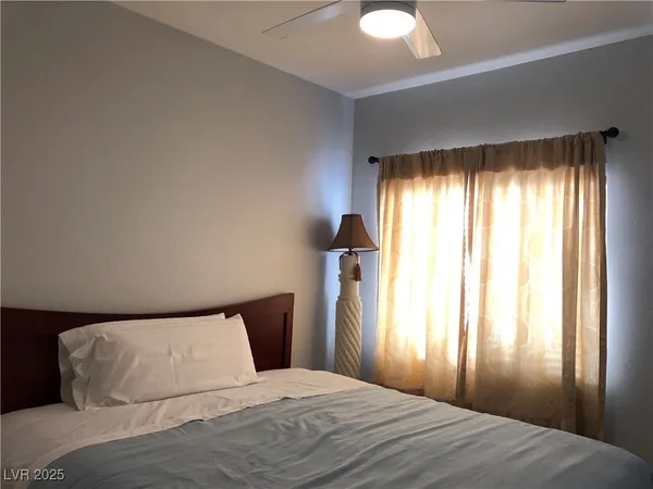 $4,500 | 5423 Dancing Bear Drive, Las Vegas, NV 89113