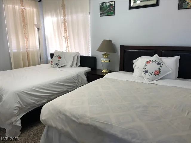 $4,500 | 5423 Dancing Bear Drive, Las Vegas, NV 89113