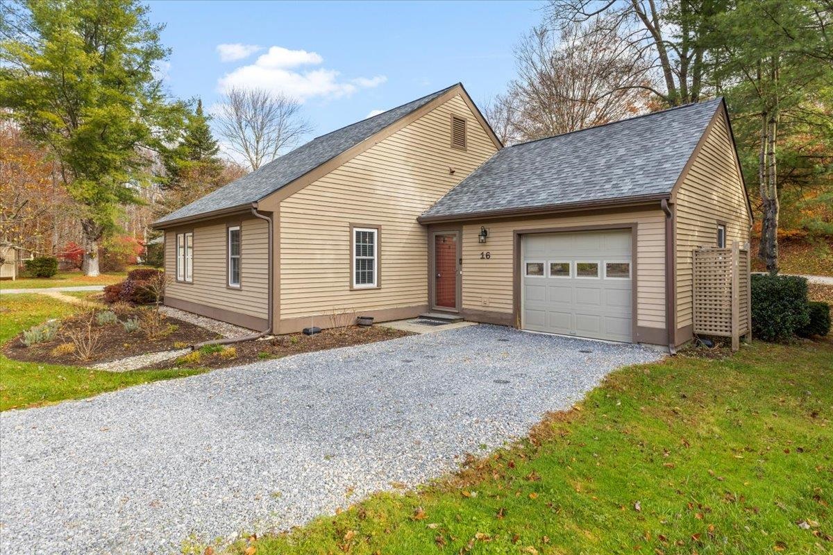 16 Slate Circle, Unit 16 Manchester, VT 05255 - Photo 2 of 17