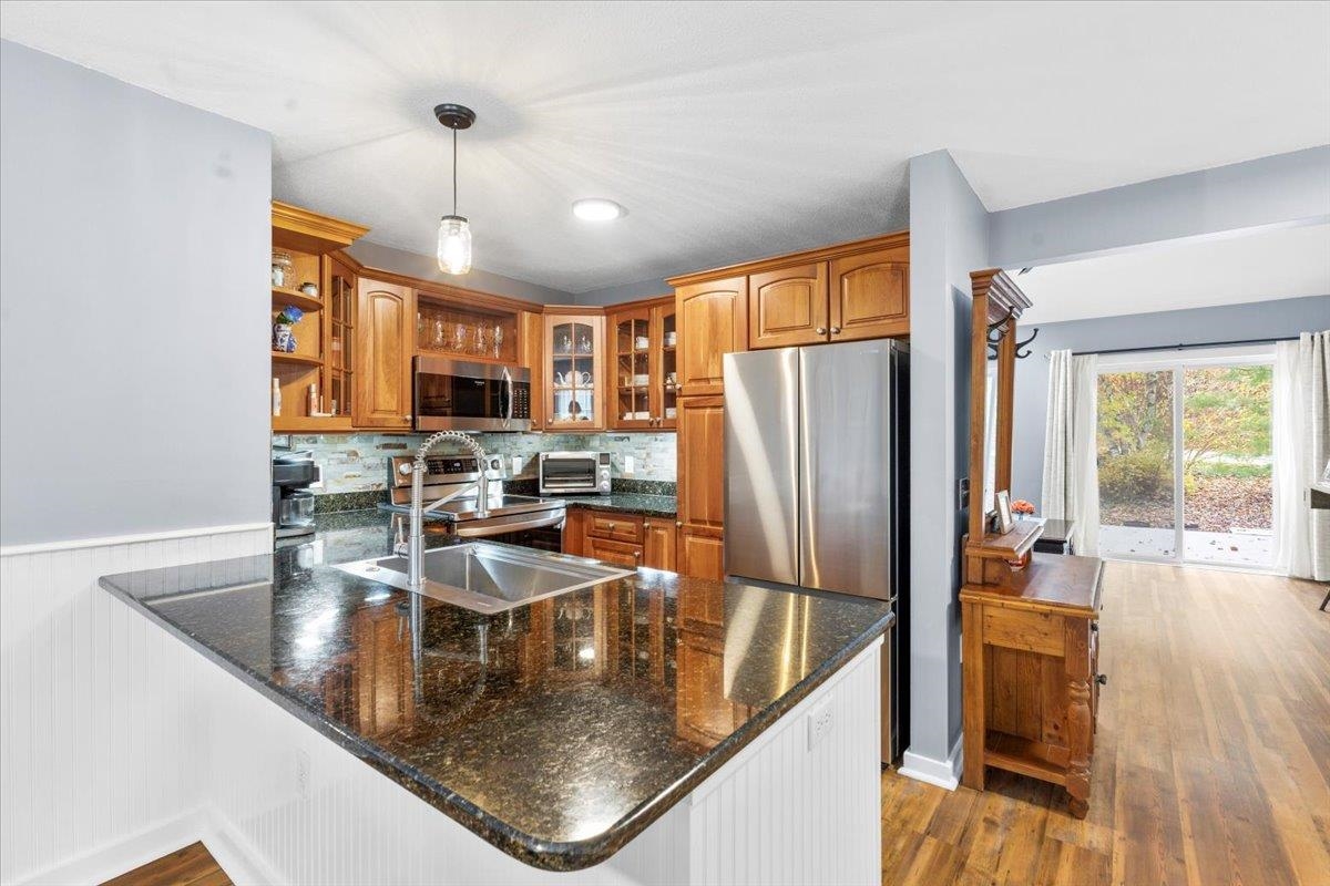 16 Slate Circle, Unit 16 Manchester, VT 05255 - Photo 4 of 17