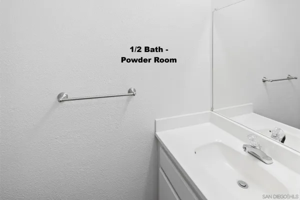 $2,495 | 6877 Caminito Mundo, Unit 30, San Diego, CA 92119