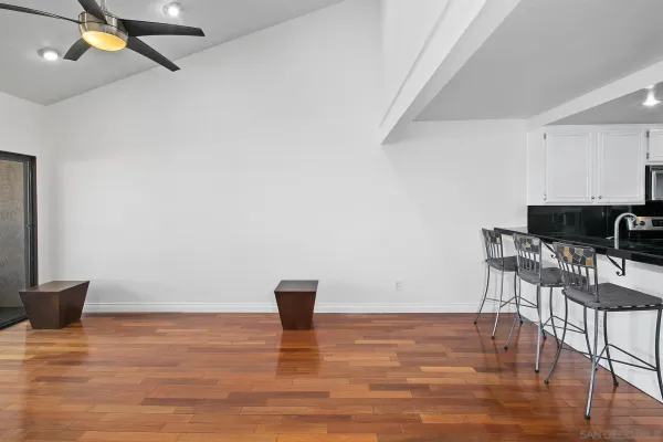 $2,495 | 6877 Caminito Mundo, Unit 30, San Diego, CA 92119