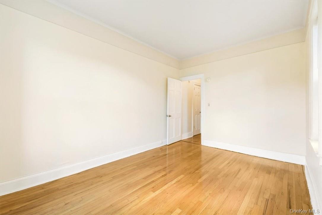 663 Locust Street, Unit 4A Mount Vernon, NY 10552 - Photo 12 of 31 a view of an empty room