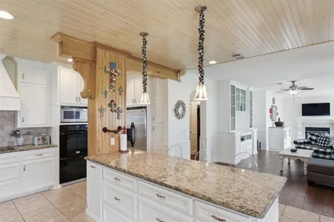 $575,000 | 7115 Port Road, Sulphur, LA 70665