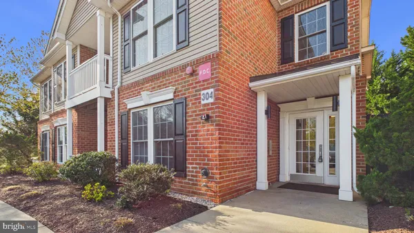 $259,000 | 302 Baughmans Lane, Unit 304A, Frederick, MD 21702