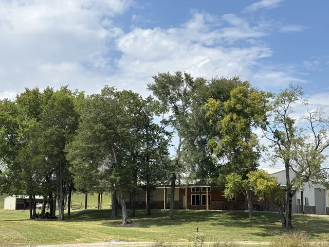 $1,375,000 | 5542 Southeast Tater Peeler Road, Lebanon, TN 37090