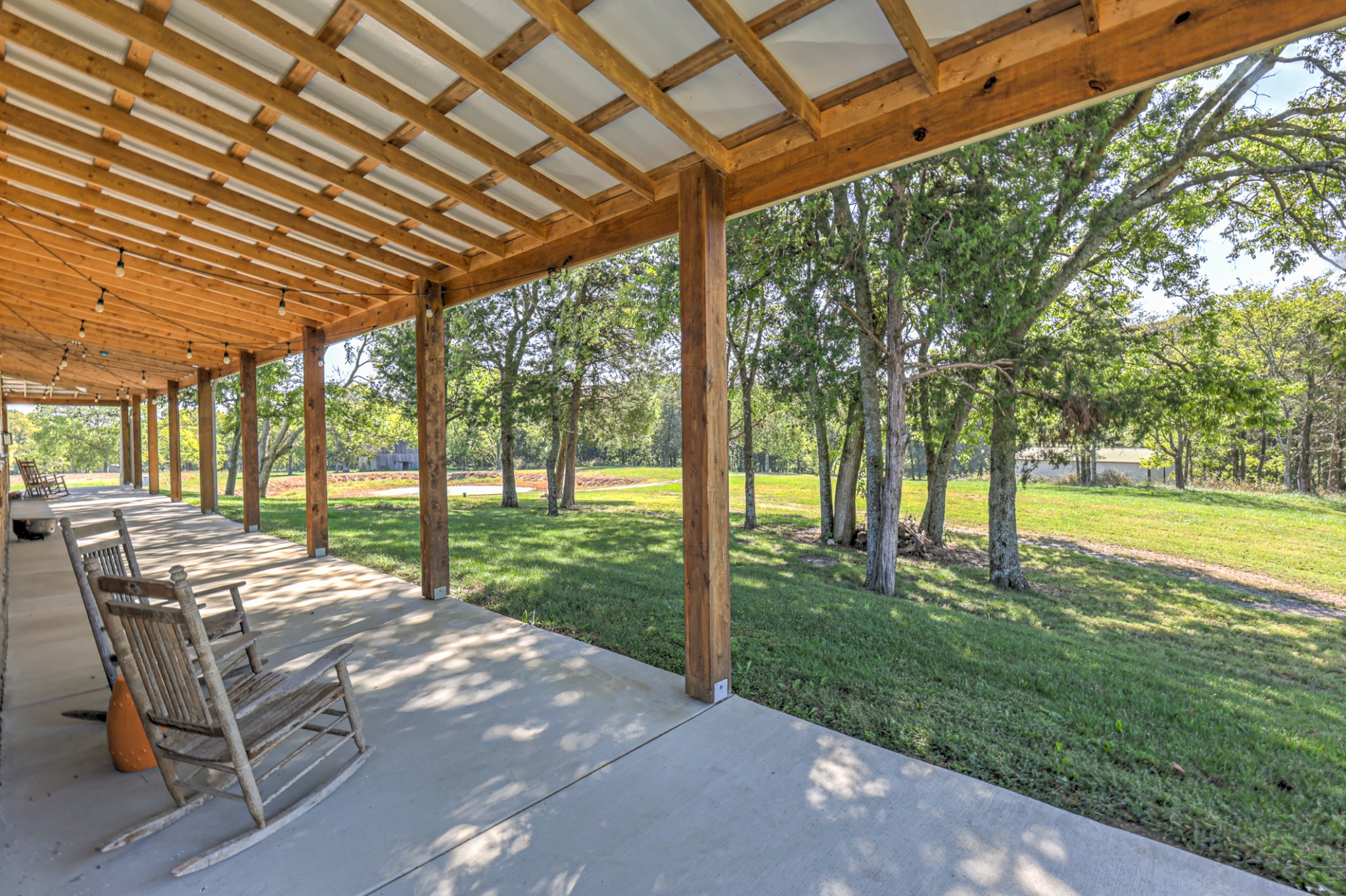 5542 Southeast Tater Peeler Road Lebanon, TN 37090 - Photo 2 of 61