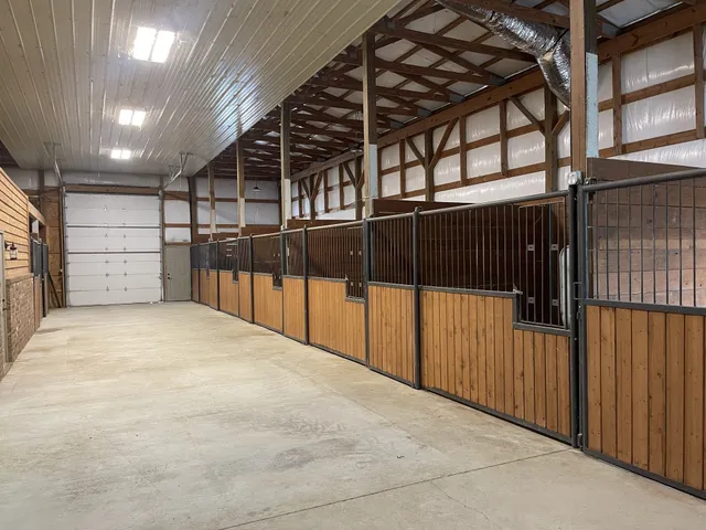 $1,375,000 | 5542 Southeast Tater Peeler Road, Lebanon, TN 37090