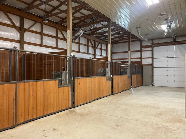 $1,375,000 | 5542 Southeast Tater Peeler Road, Lebanon, TN 37090