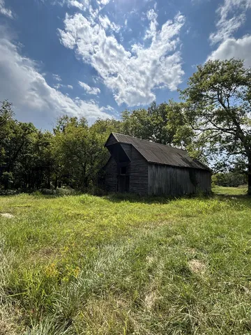 $1,375,000 | 5542 Southeast Tater Peeler Road, Lebanon, TN 37090