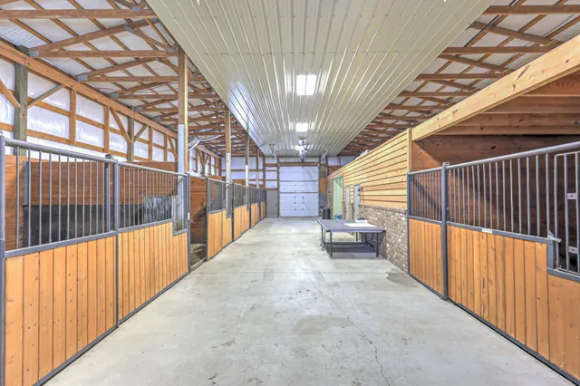 $1,375,000 | 5542 Southeast Tater Peeler Road, Lebanon, TN 37090