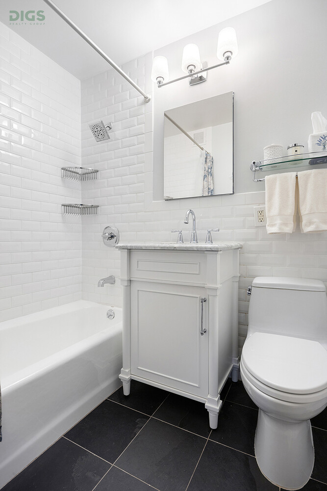 401 East 74th Street, Unit 5A Manhattan, NY 10021 - Photo 5 of 9