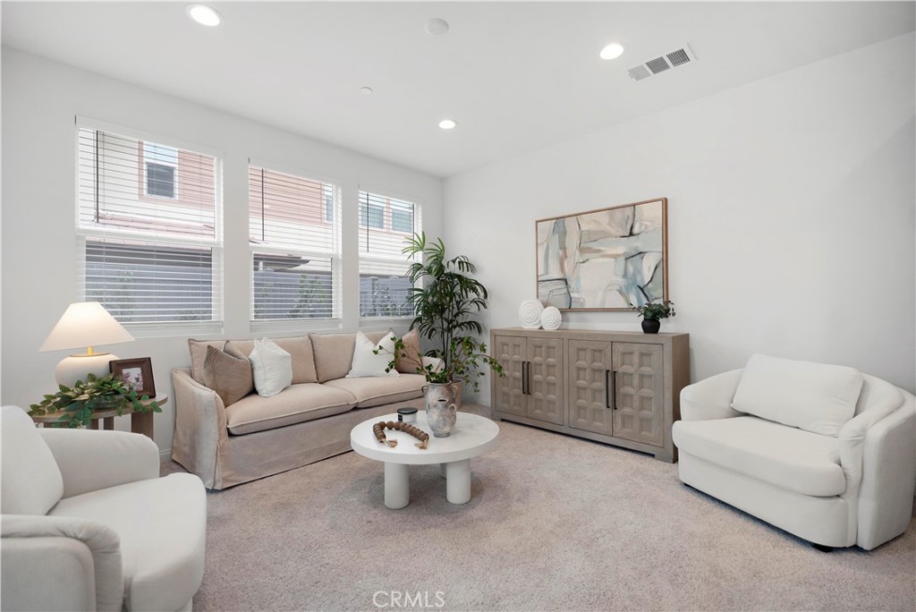 850 Cornelia Way Rancho Mission Viejo, CA 92694 - Photo 8 of 37