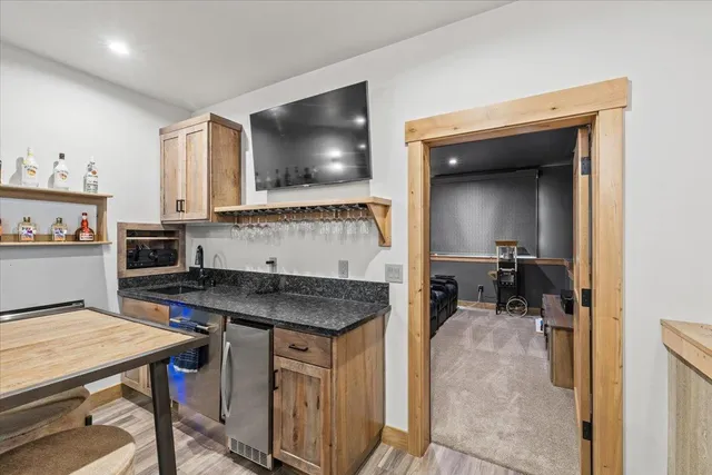 $2,575,000 | 2366 Highlands Drive, South Lake Tahoe, CA 96150