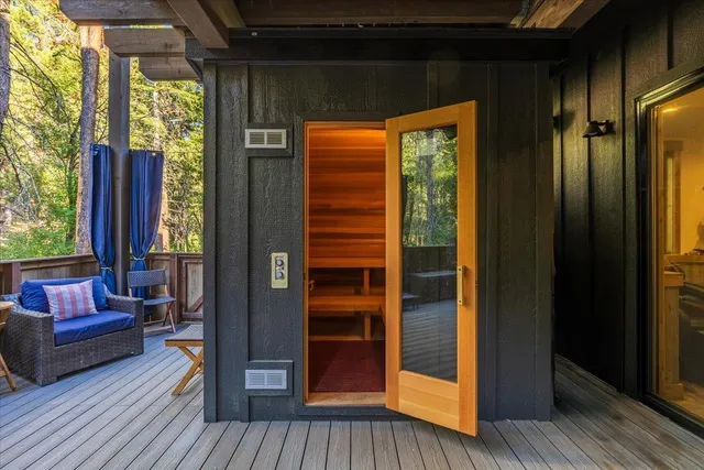 $2,575,000 | 2366 Highlands Drive, South Lake Tahoe, CA 96150