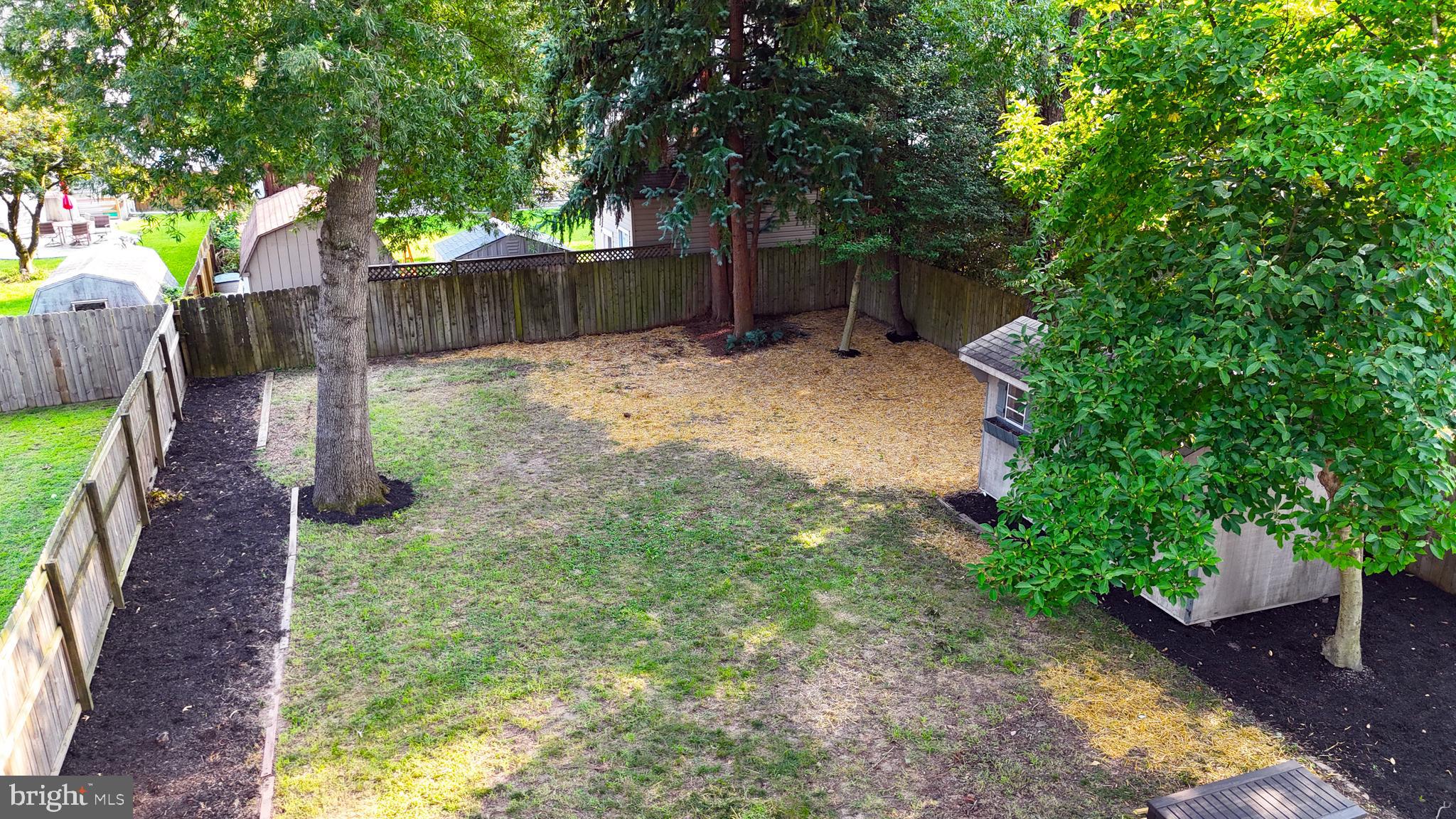 2505 229th Street Pasadena, MD 21122 - Photo 20 of 29 Back yard