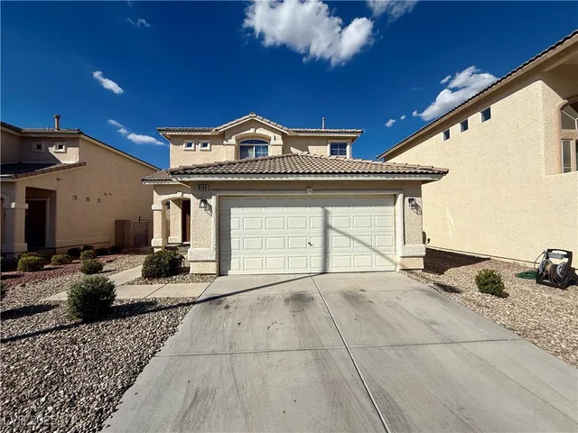 $1,950 | 8140 West Festuca Way, Las Vegas, NV 89113