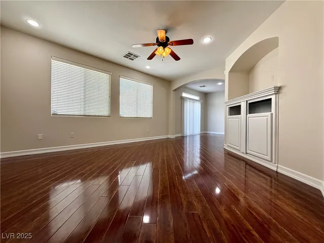 $1,950 | 8140 West Festuca Way, Las Vegas, NV 89113