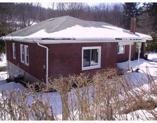 30 Hemphill Road Tarentum, PA 15084 - Photo 1 of 15 Exterior Front.