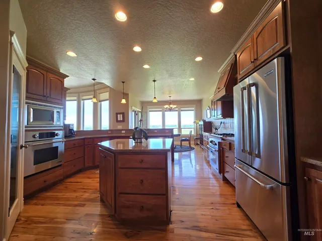 $825,000 | 654 King Avenue, Ontario, OR 97914