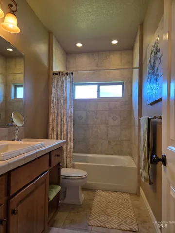 $825,000 | 654 King Avenue, Ontario, OR 97914