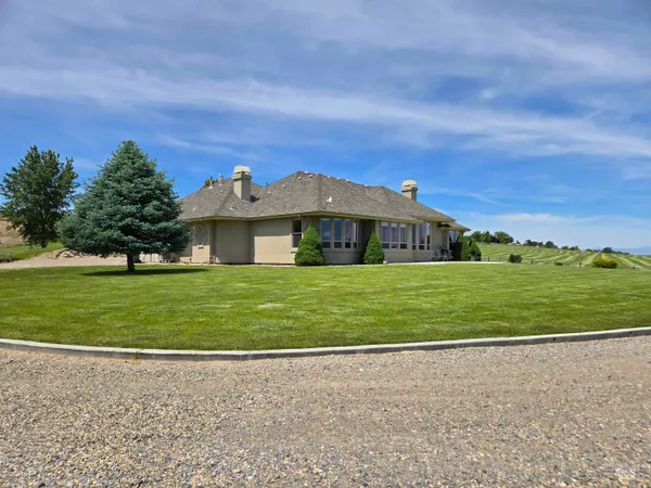 $825,000 | 654 King Avenue, Ontario, OR 97914