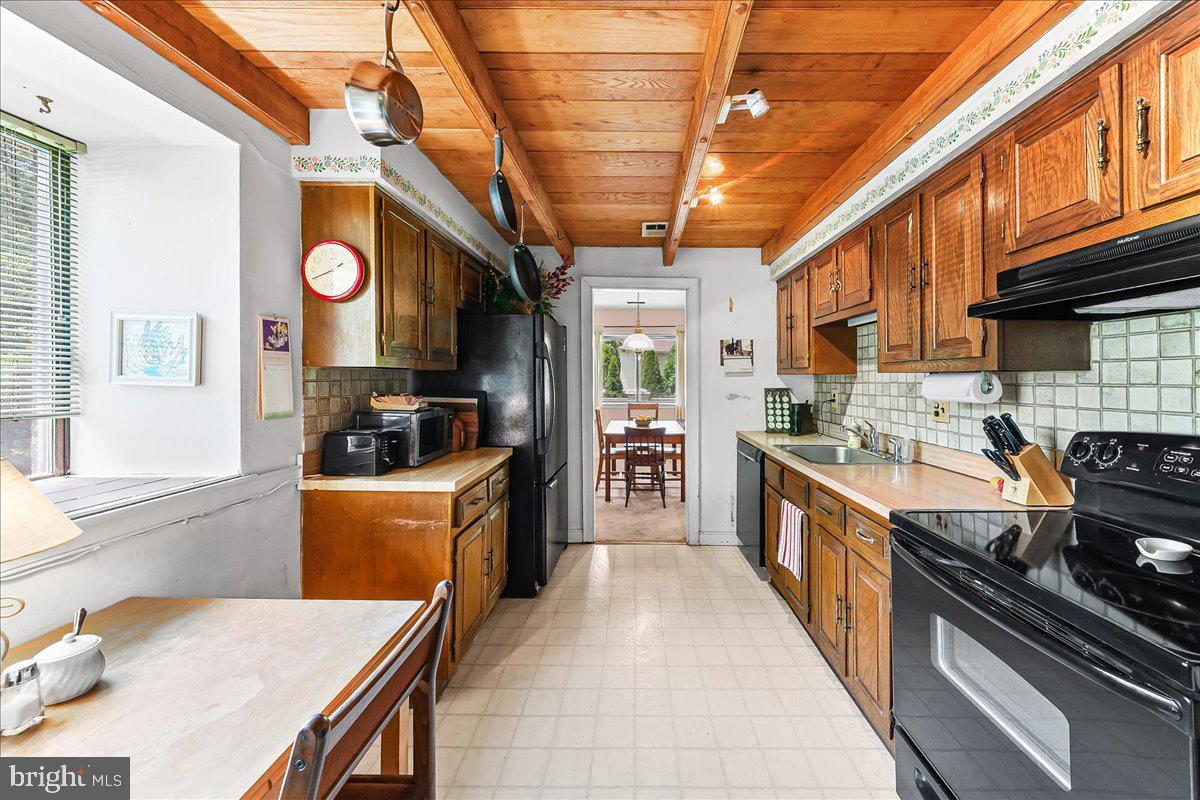 1101 Brinton Place Road West Chester, PA 19380 - Photo 12 of 31 Bring your Vision to the Kitchen Space