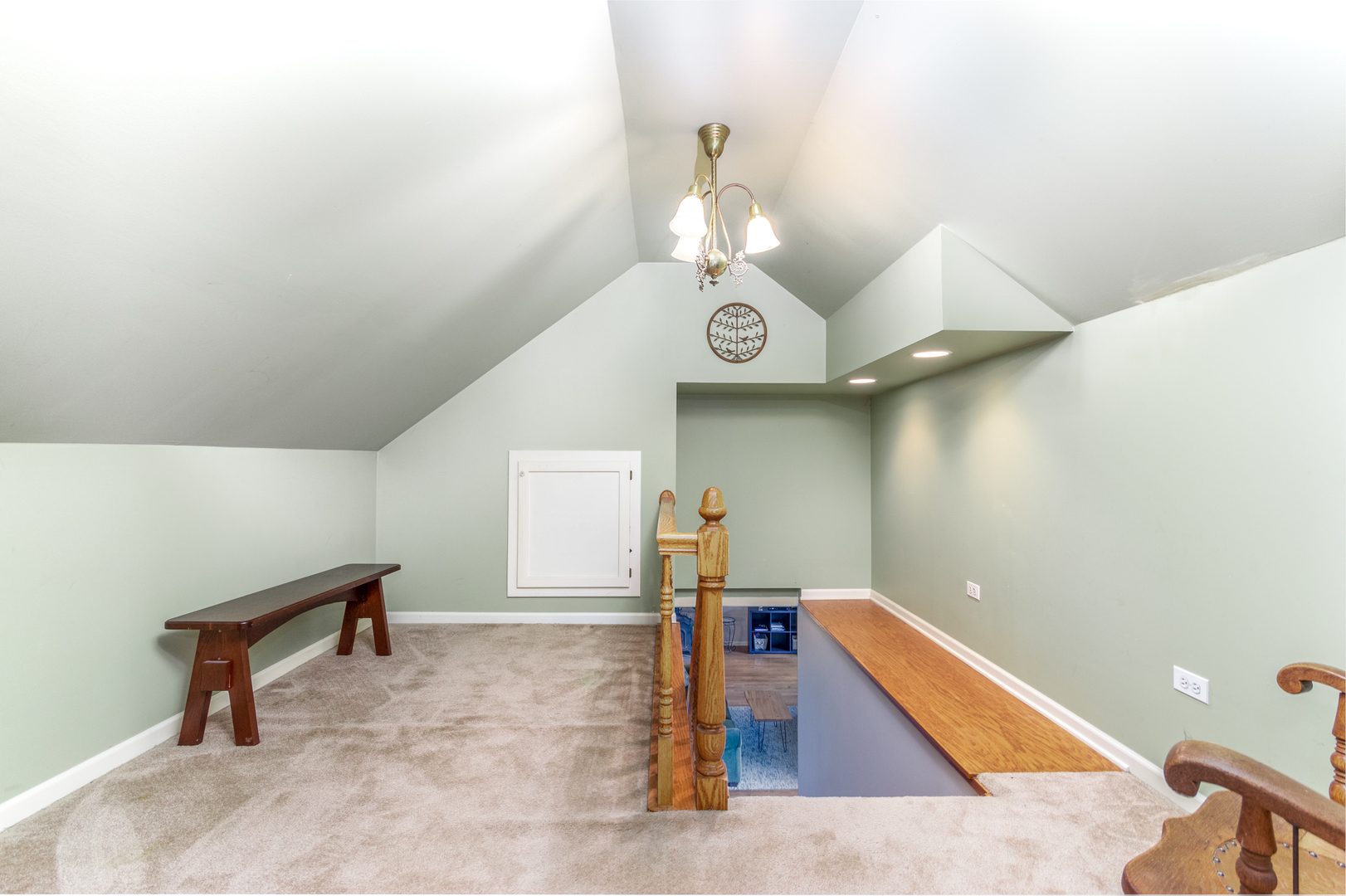 16463 Plank Road Sycamore, IL 60178 - Photo 27 of 36 a view of a hallway with a yellow slide