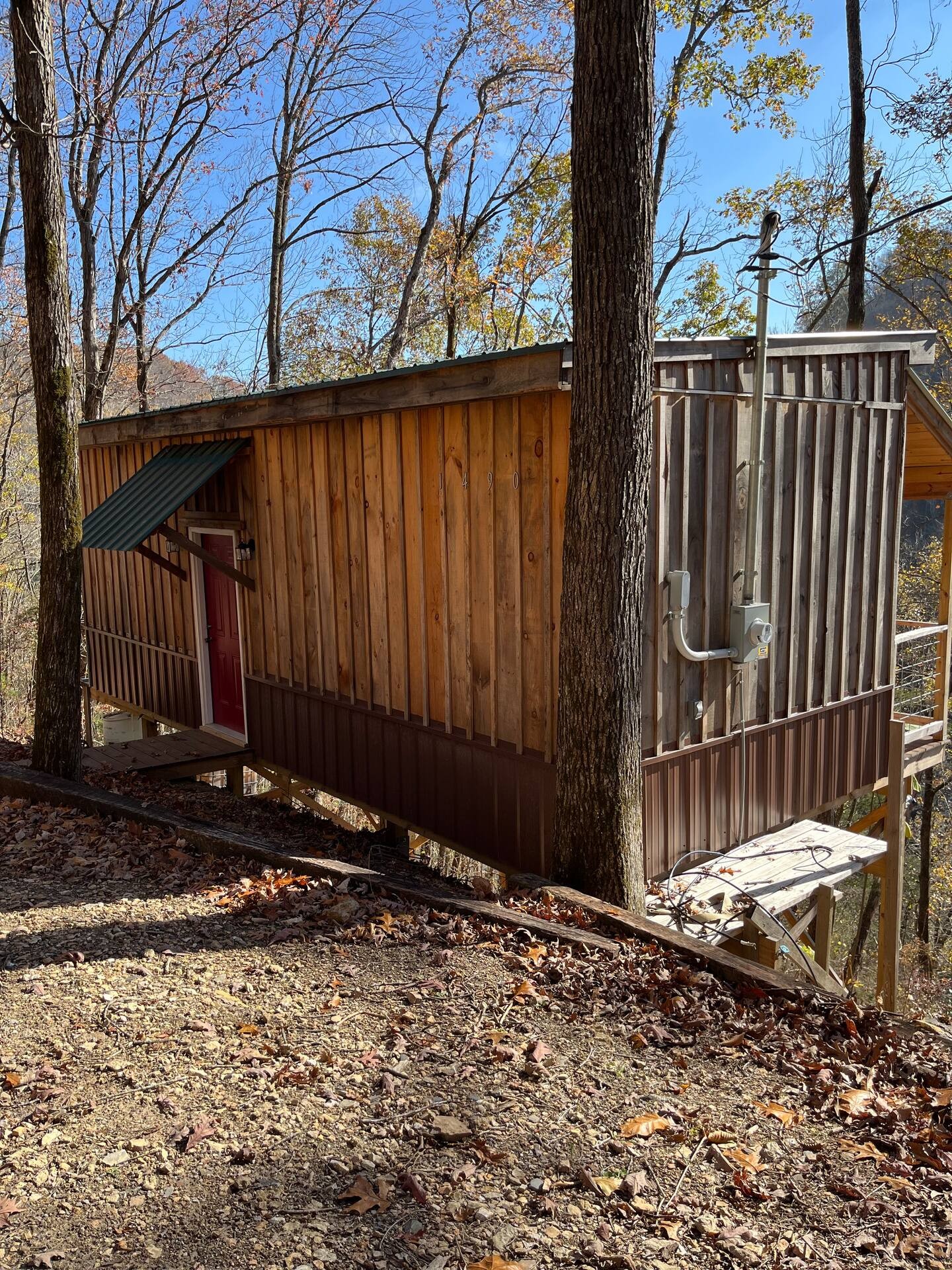 1490 Ford Road Baxter, TN 38544 - Photo 4 of 24 a view of a house with a small yard and wooden fence