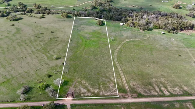 a view of a bathroom