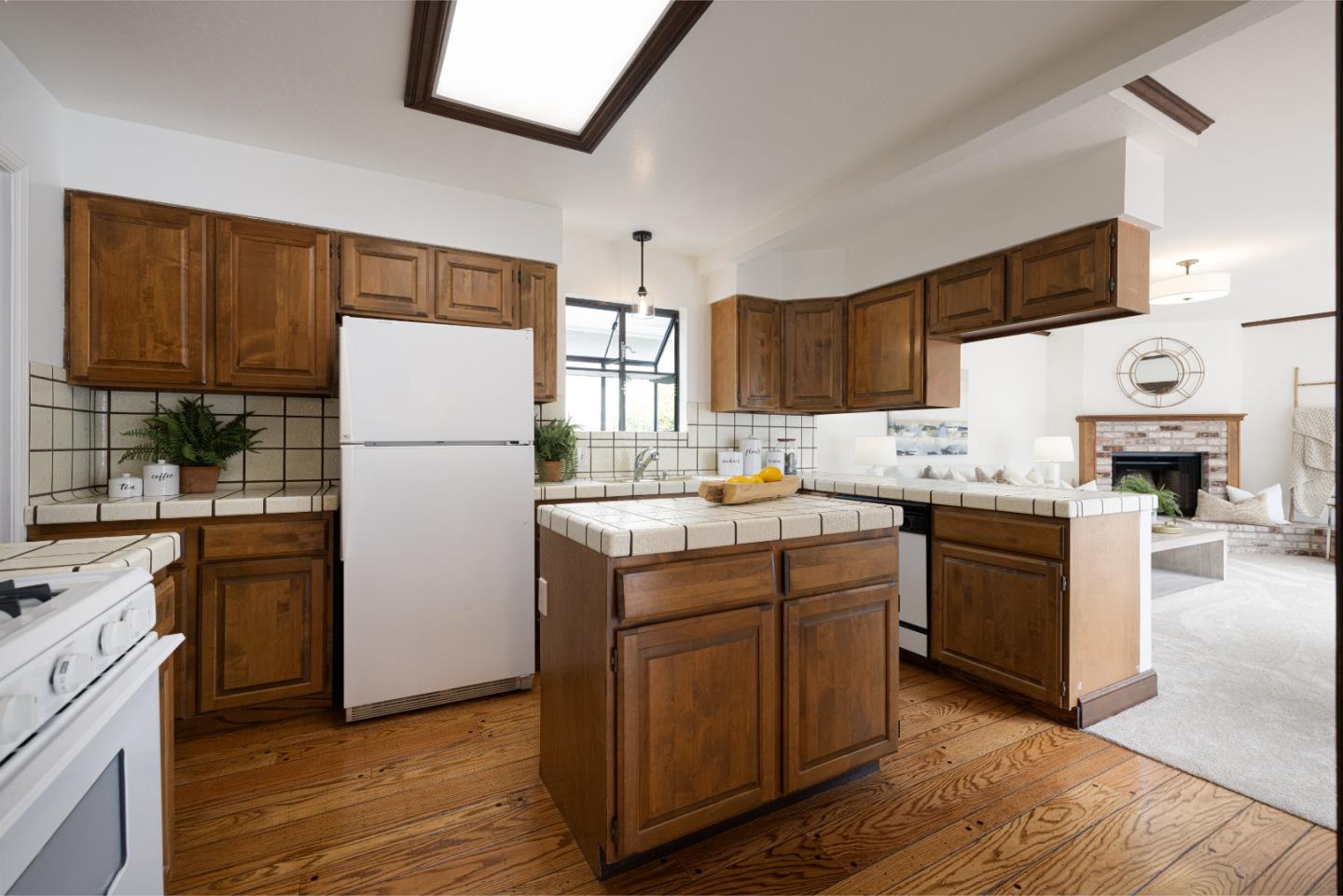 1113 Cambridge Road Burlingame, CA 94010 - Photo 14 of 28