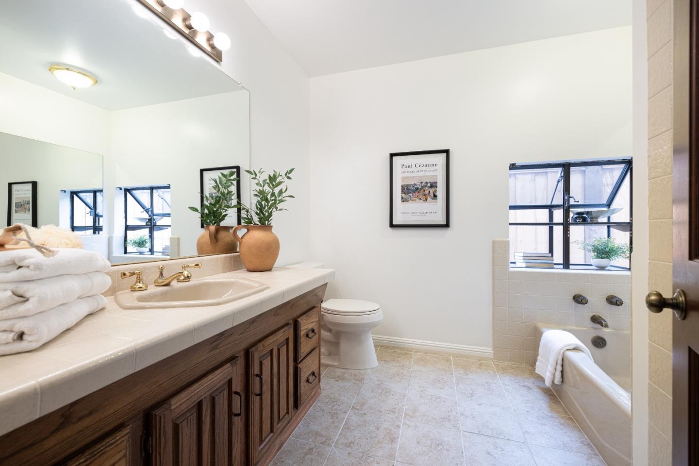 1113 Cambridge Road Burlingame, CA 94010 - Photo 23 of 28