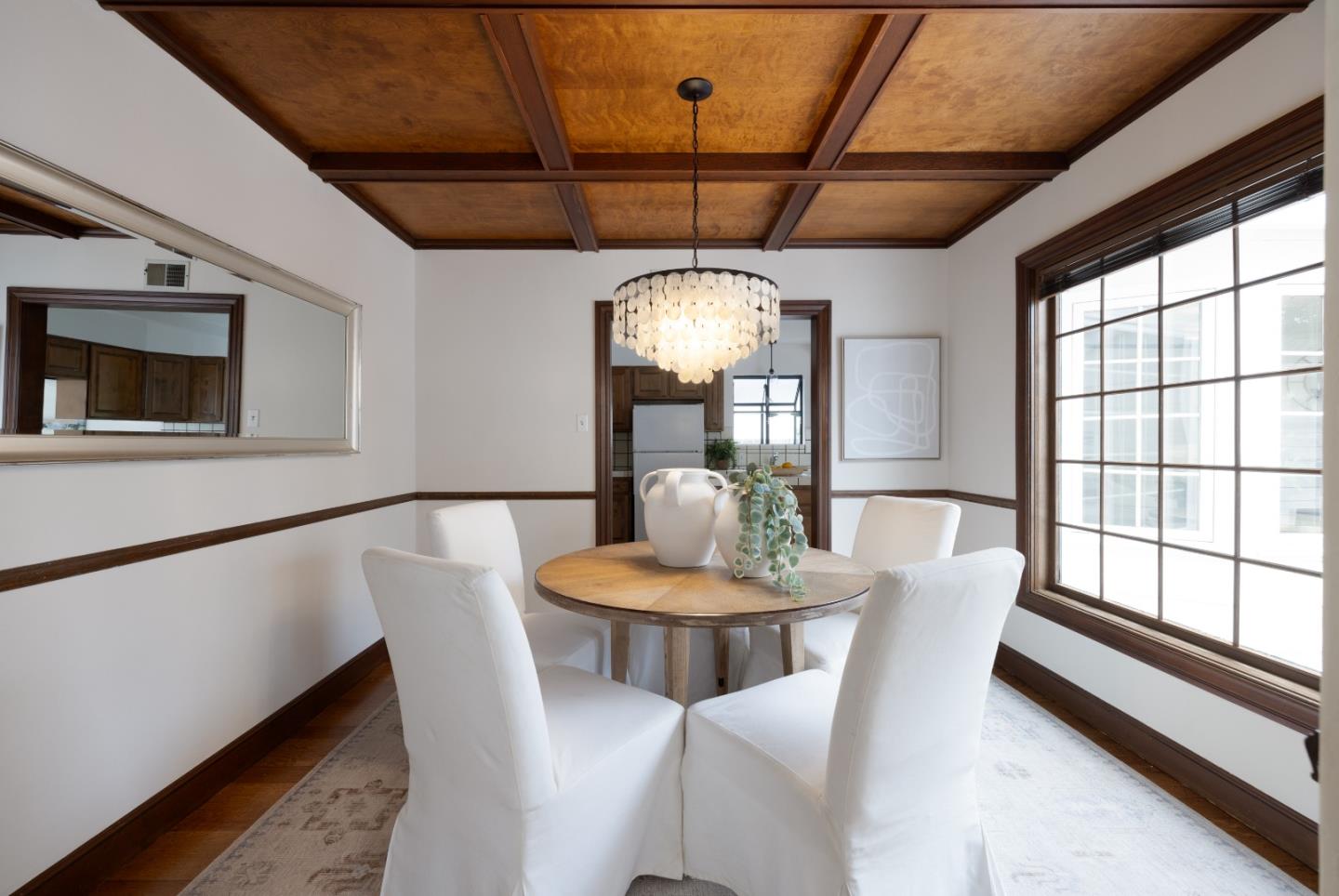 1113 Cambridge Road Burlingame, CA 94010 - Photo 10 of 28