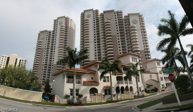 2104 West First Street, Unit 3204 Fort Myers, FL 33901 - Photo 4 of 21 a front view of a multi story building