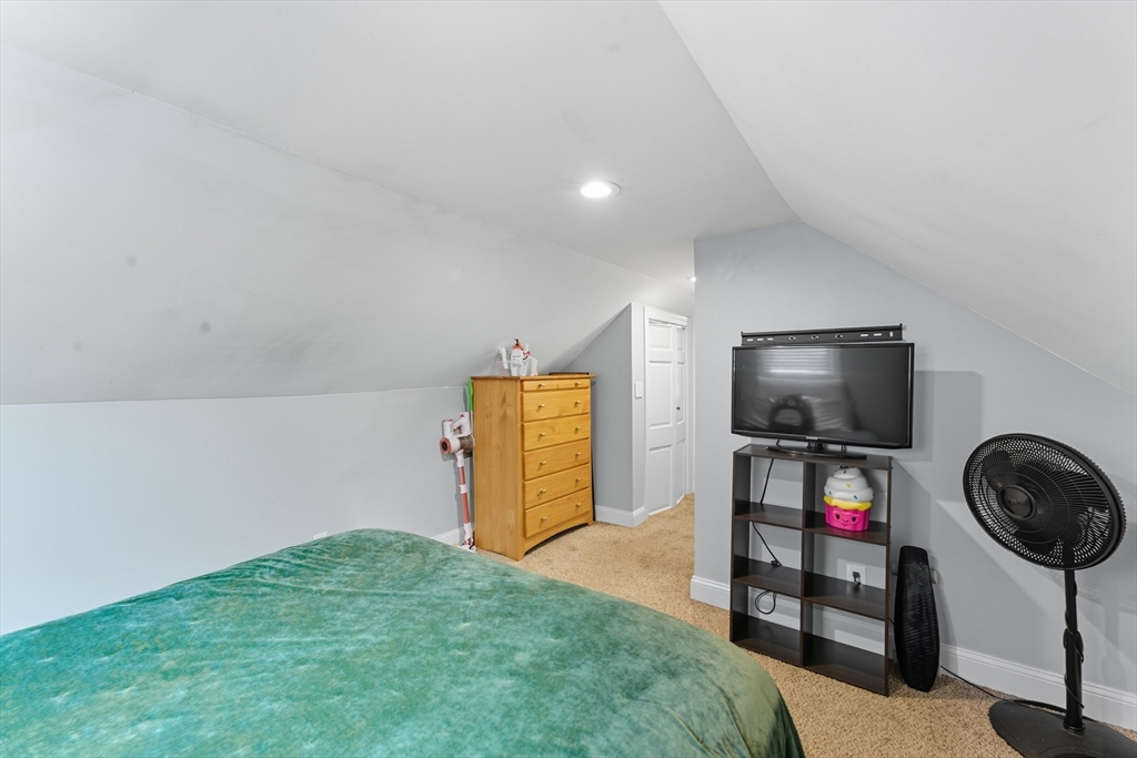 53 Druids Lane West Springfield, MA 01089 - Photo 34 of 42 a view of a livingroom with furniture and furniture