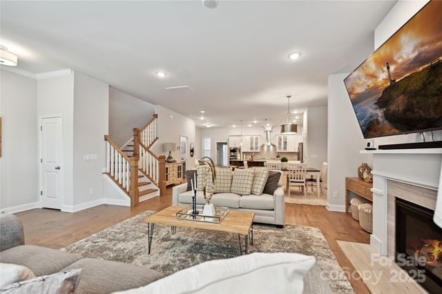 $699,000 | 10022 Wayfair Meadow Court, Charlotte, NC 28277