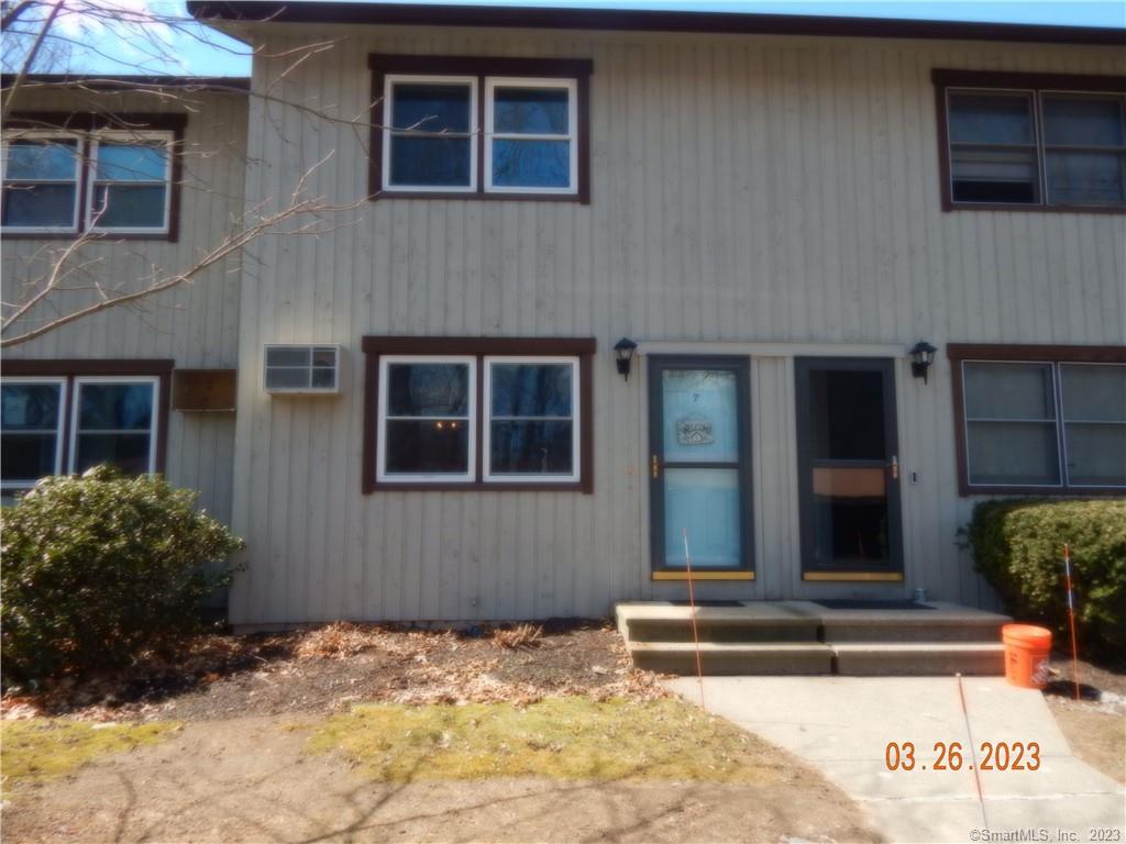 268 Divinity Street, Unit 17 Bristol, CT 06010 - Photo 1 of 1 Front View