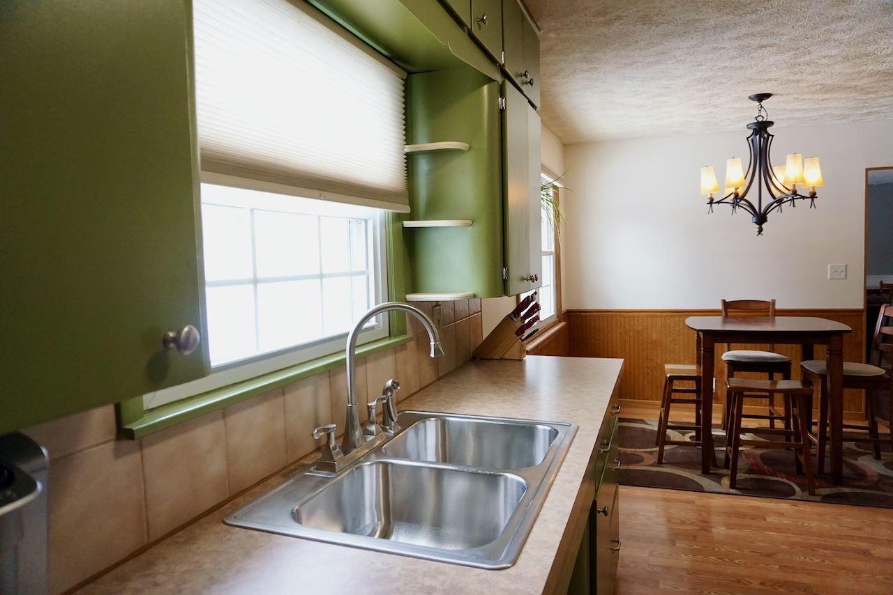 3224 Townline Road East Traverse City, MI 49686 - Photo 3 of 28 1884410-2.JPG