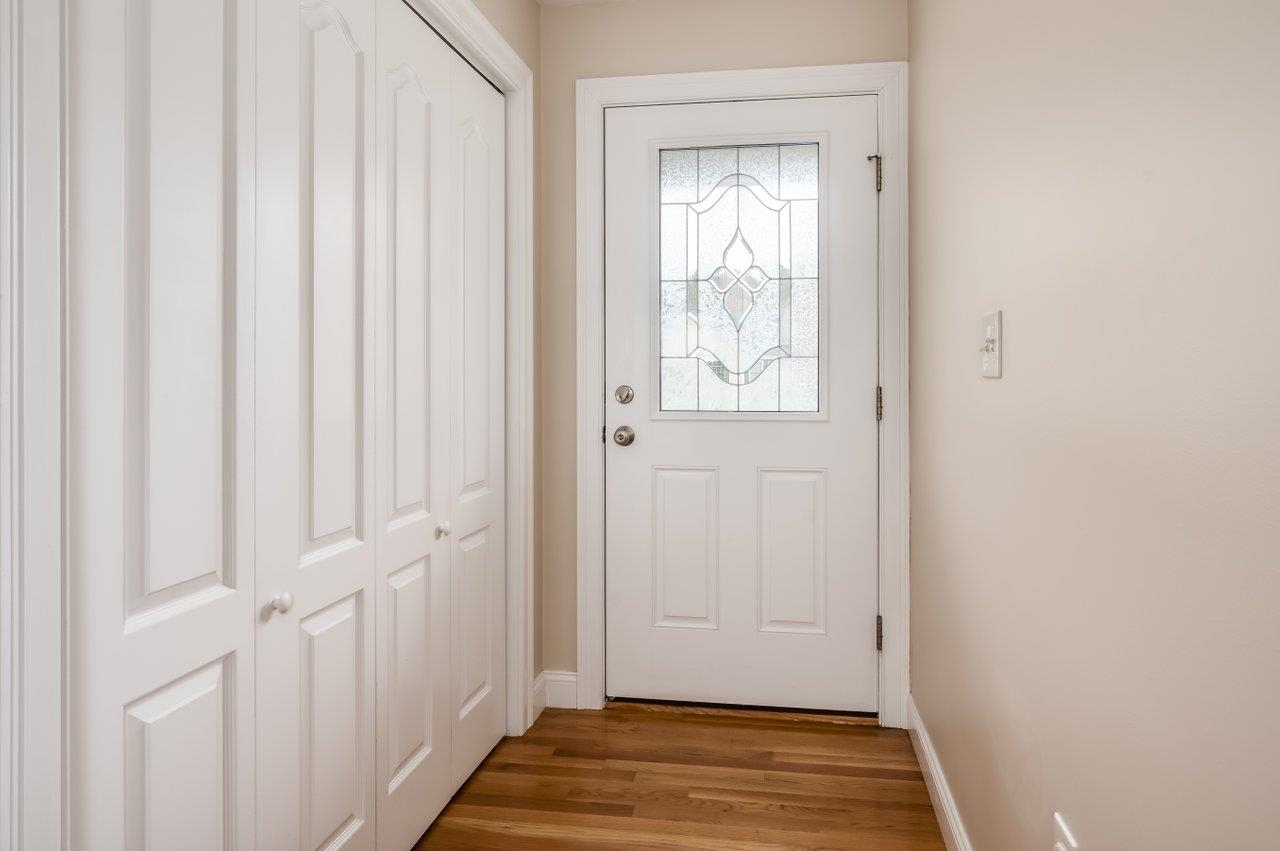 27 Silver Brook Road Salem, NH 03079 - Photo 15 of 40 Gallery Image 15