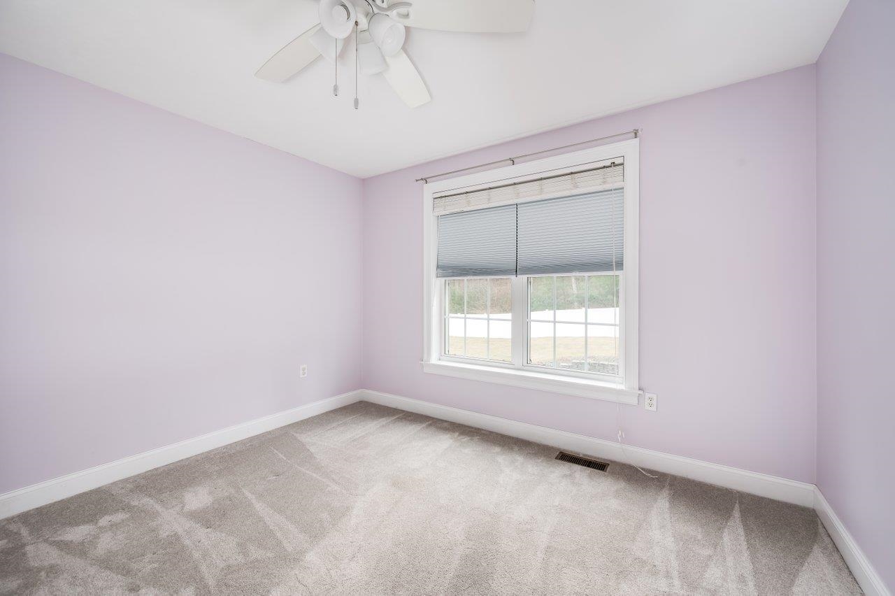 27 Silver Brook Road Salem, NH 03079 - Photo 25 of 40 Gallery Image 25