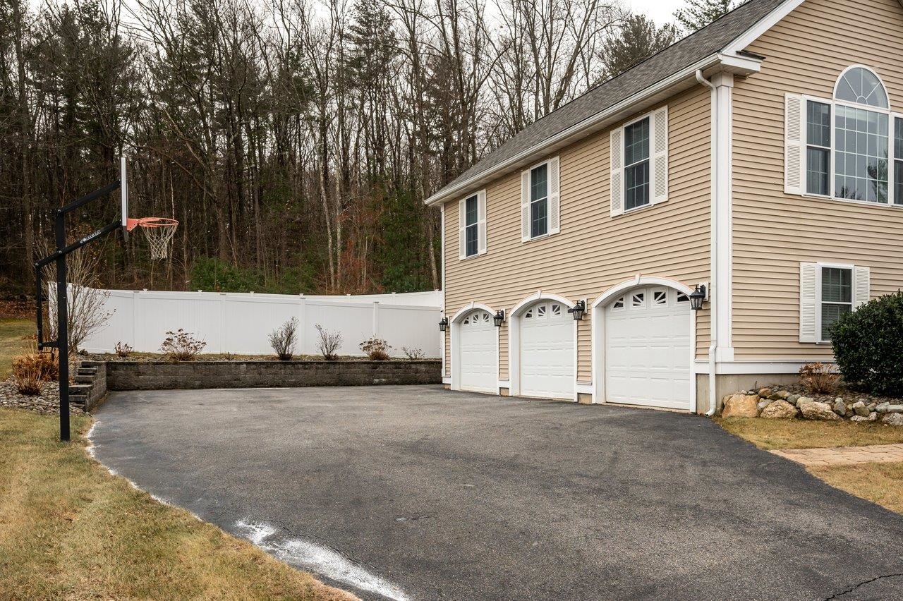 27 Silver Brook Road Salem, NH 03079 - Photo 38 of 40 Gallery Image 38