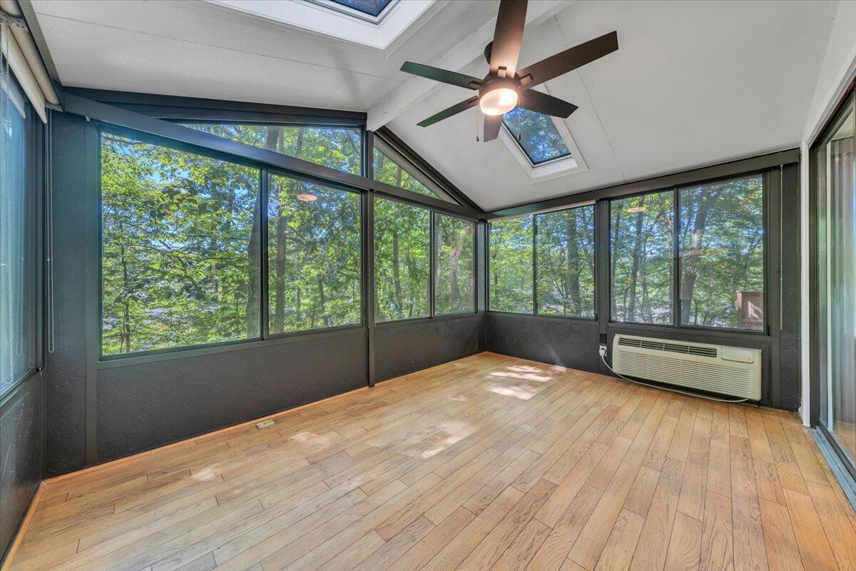 2952 Tree Swallow Road Roanoke, VA 24018 - Photo 14 of 41 17-MIB03396