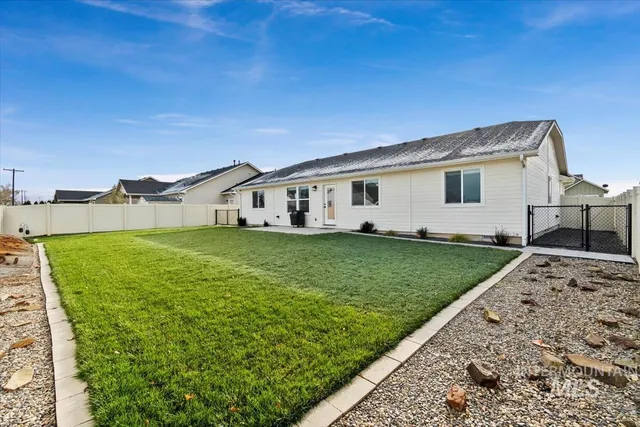 $405,000 | 1509 Cottonwood Drive, Fruitland, ID 83619